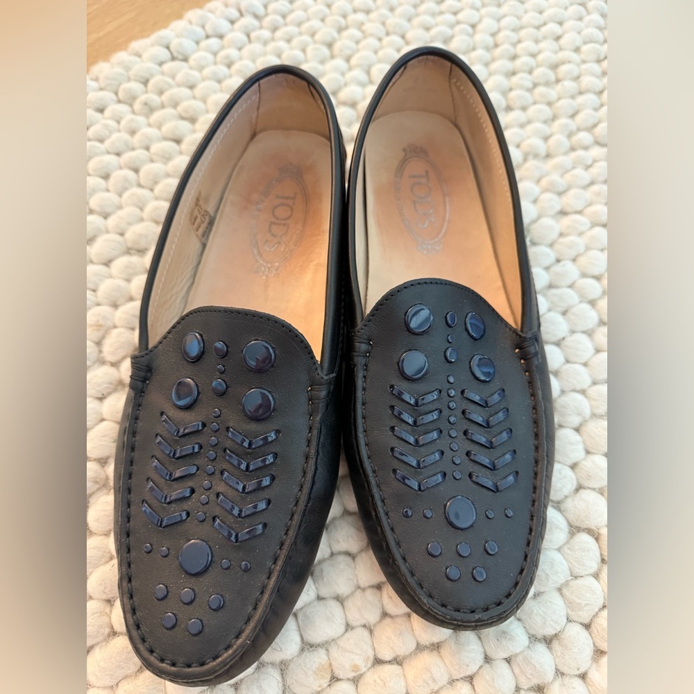 Tod's Women’s Black Embellished Loafer Driving Moc Size 40